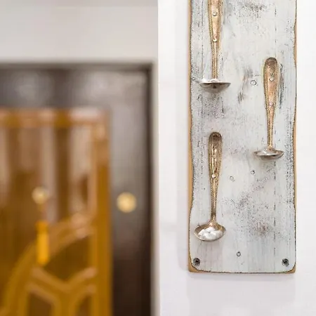 Apartment Mw Old&new Brasov